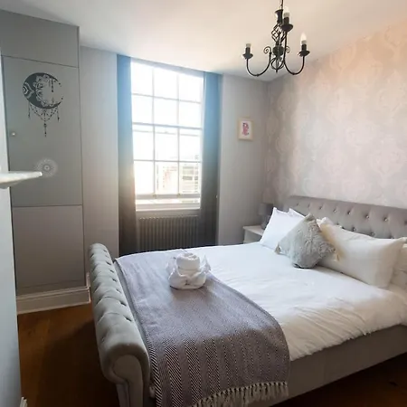 Apartment Boutique In *